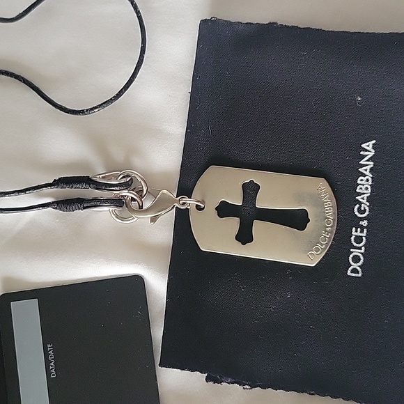 Vintage Dolce & Gabbana Cross Dog Tag Leather and Metal Necklace - Picture 5 of 15